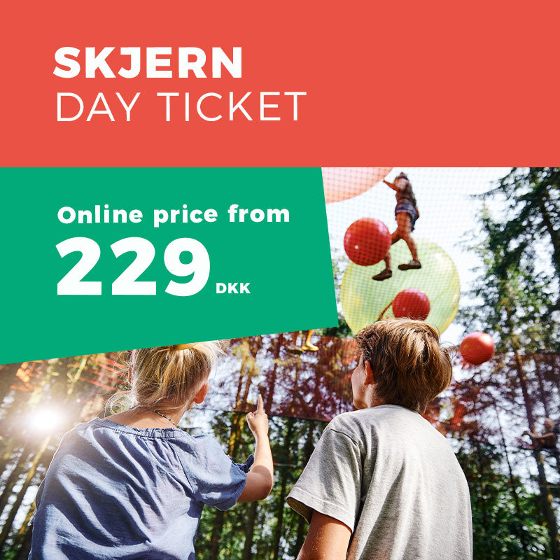 A price graphic alongside children playing at WOW PARK.